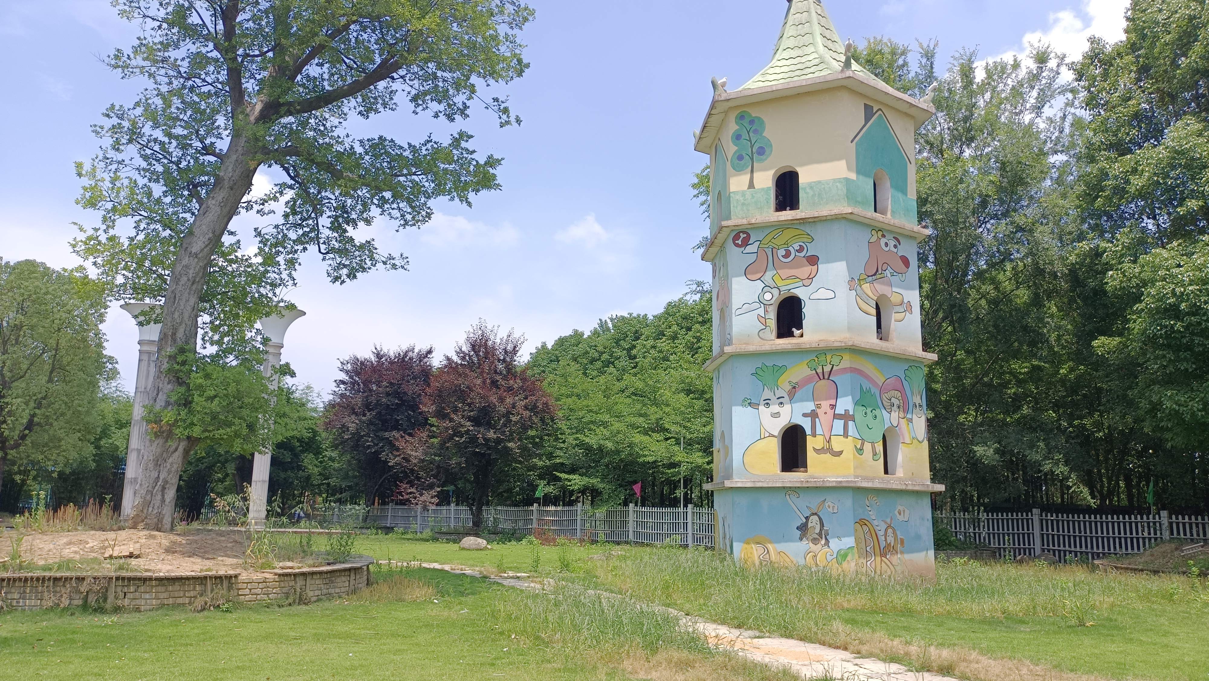 场地封面-光谷半岛生态体验园