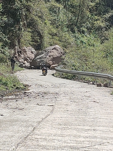 石柱县龙骨寨风景区旅行图片 1