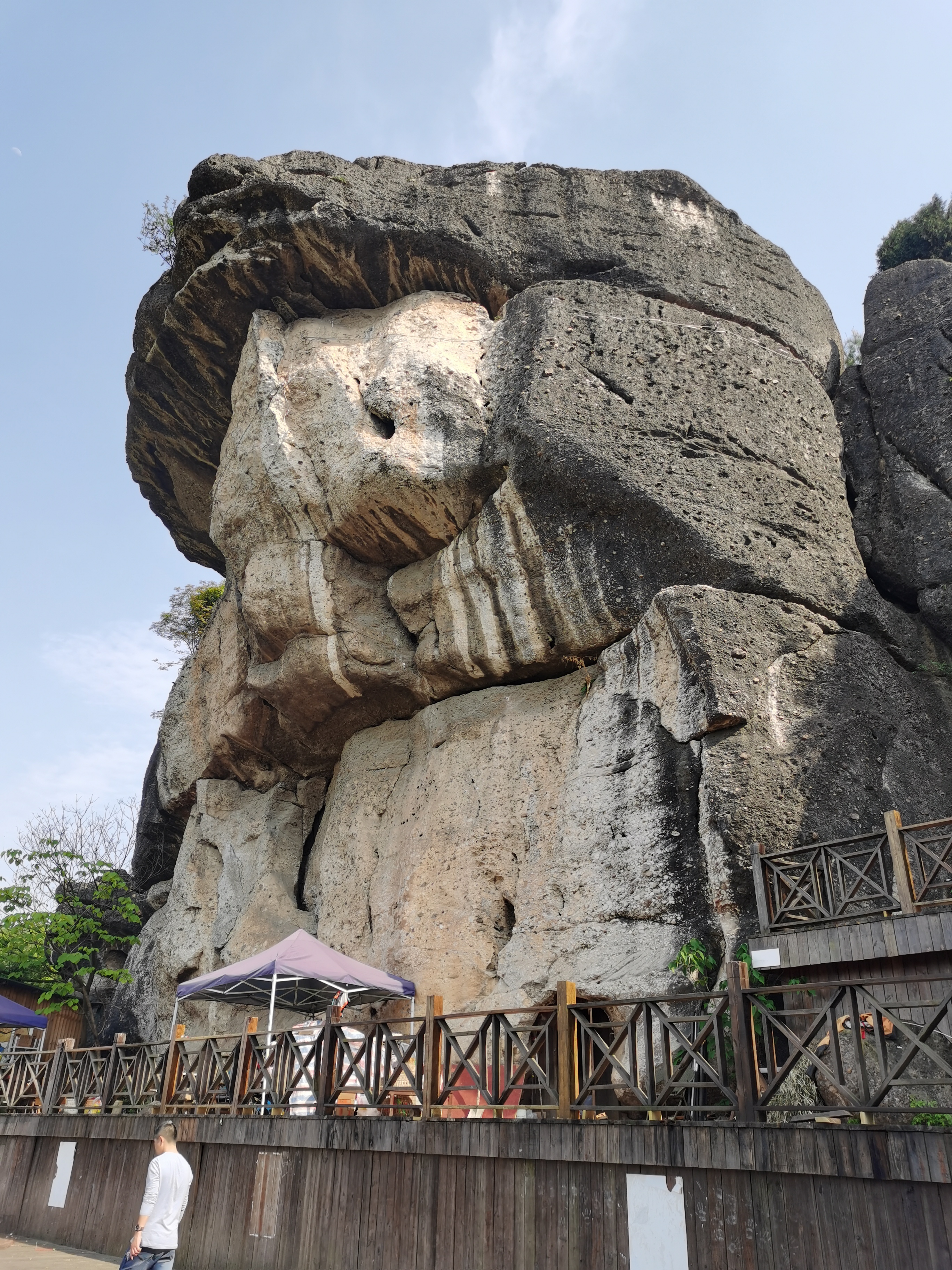 鹰嘴岩木栈道旅行图片 2