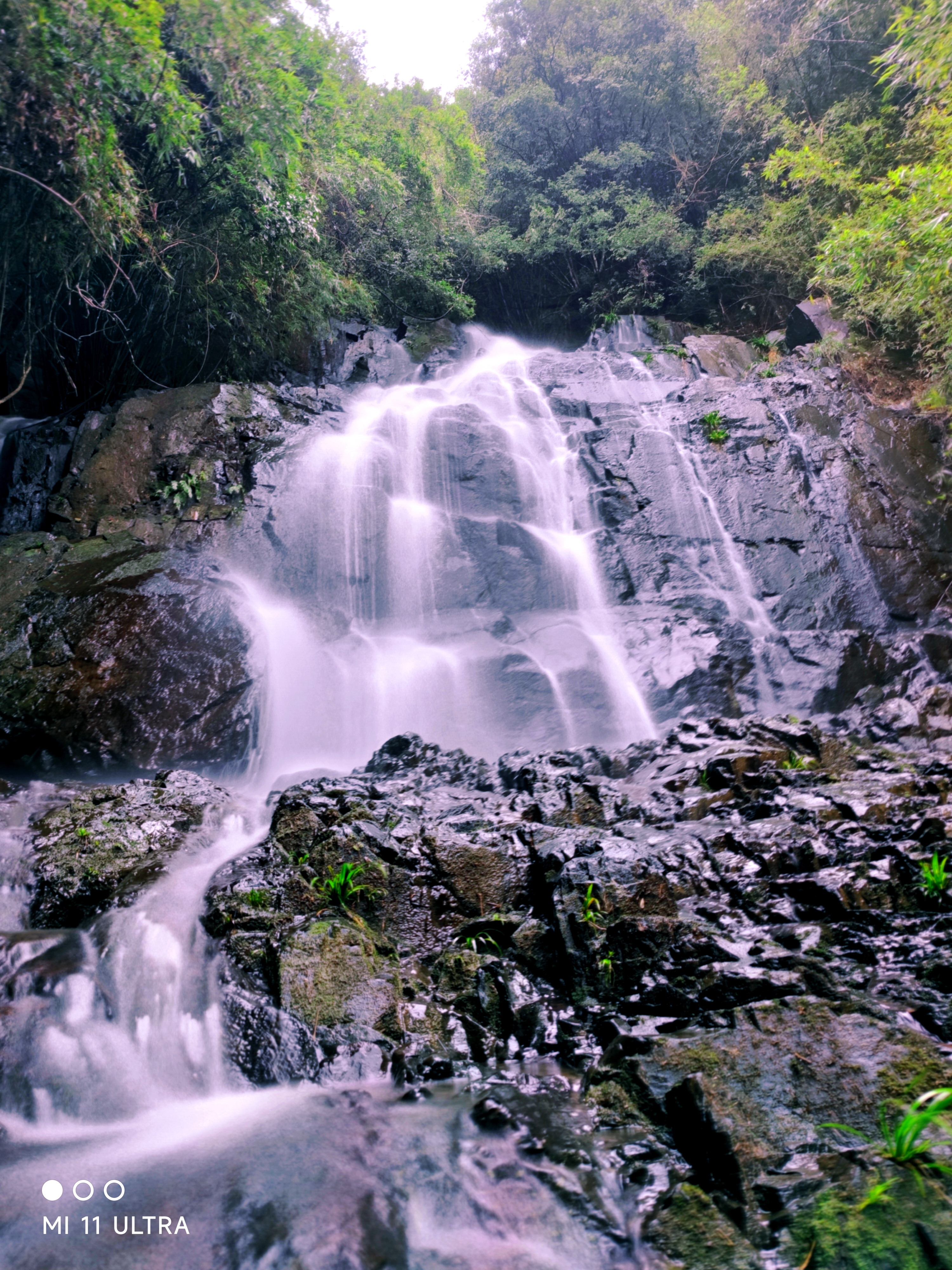 万丈寨瀑布风景区旅行图片 2