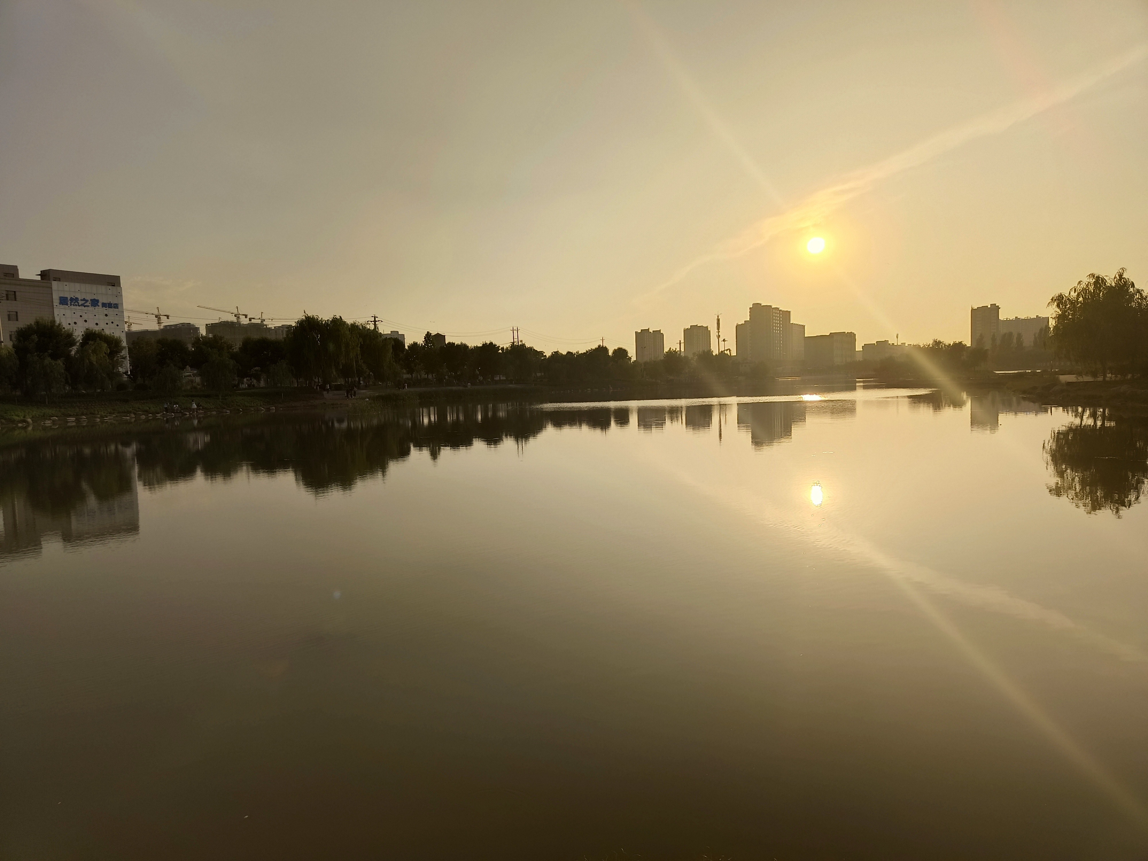 闻喜东湖公园
