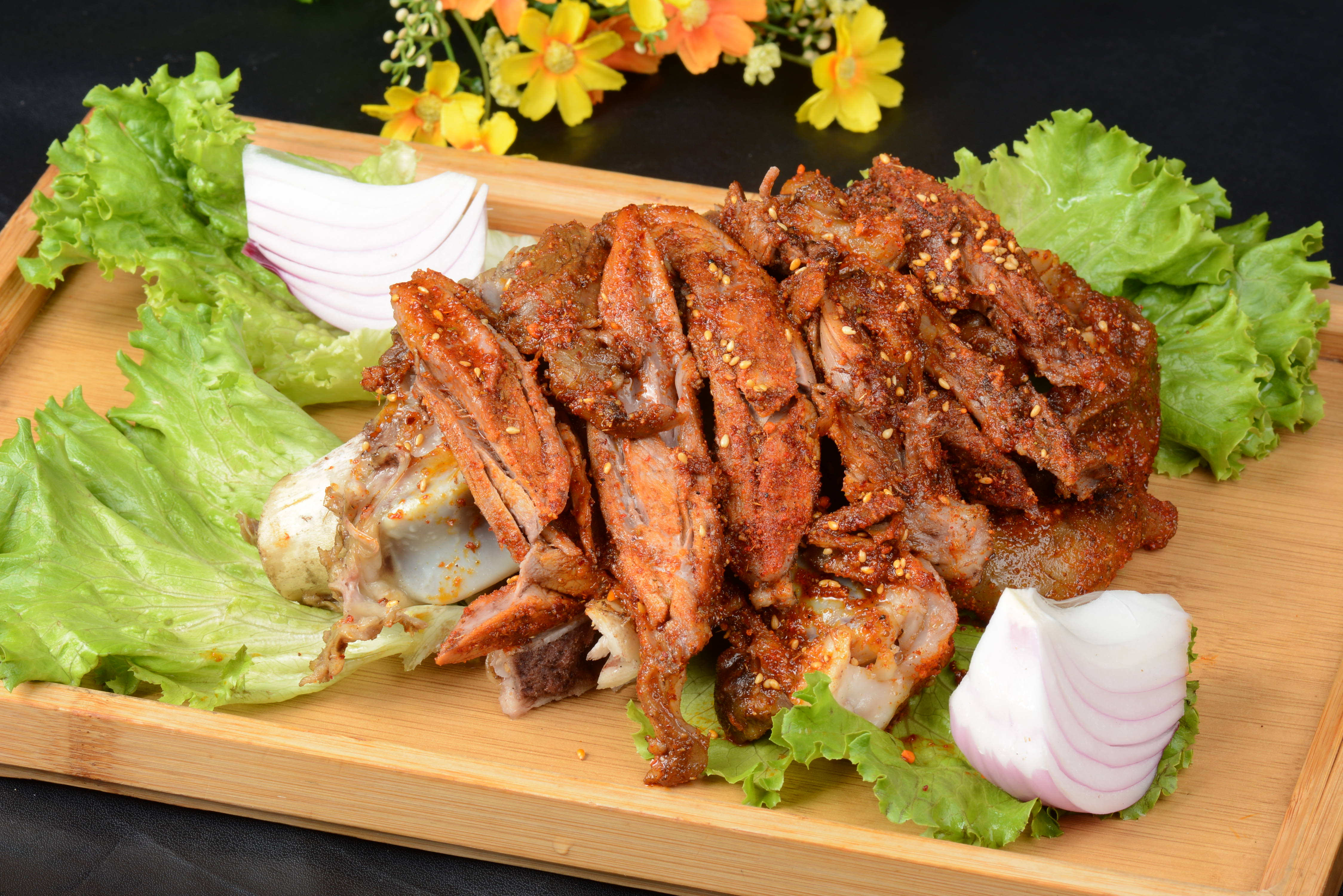 花儿穆萨烤肉餐厅(金宇花苑店)