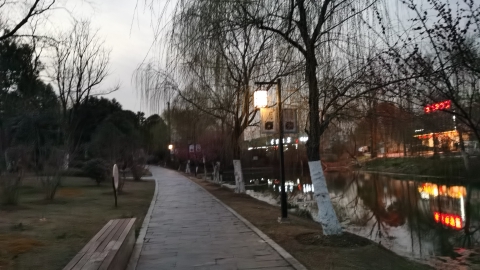 长临河镇法治文化公园旅行图片 3