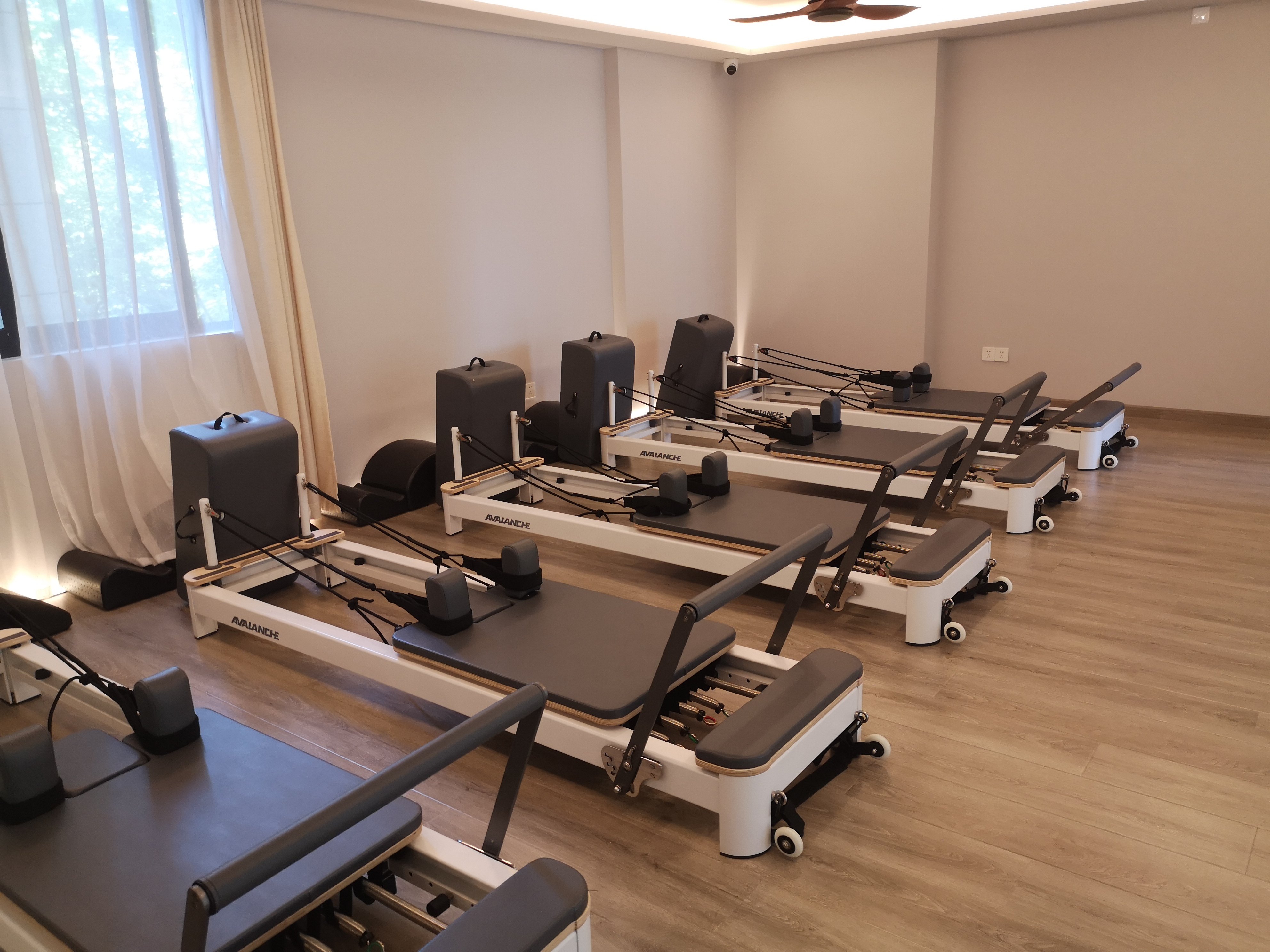 场地封面-花隐瑜伽·普拉提·康复调理(盛和林语店)