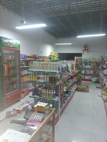 玥玥便利店(洪湖首府公馆店)