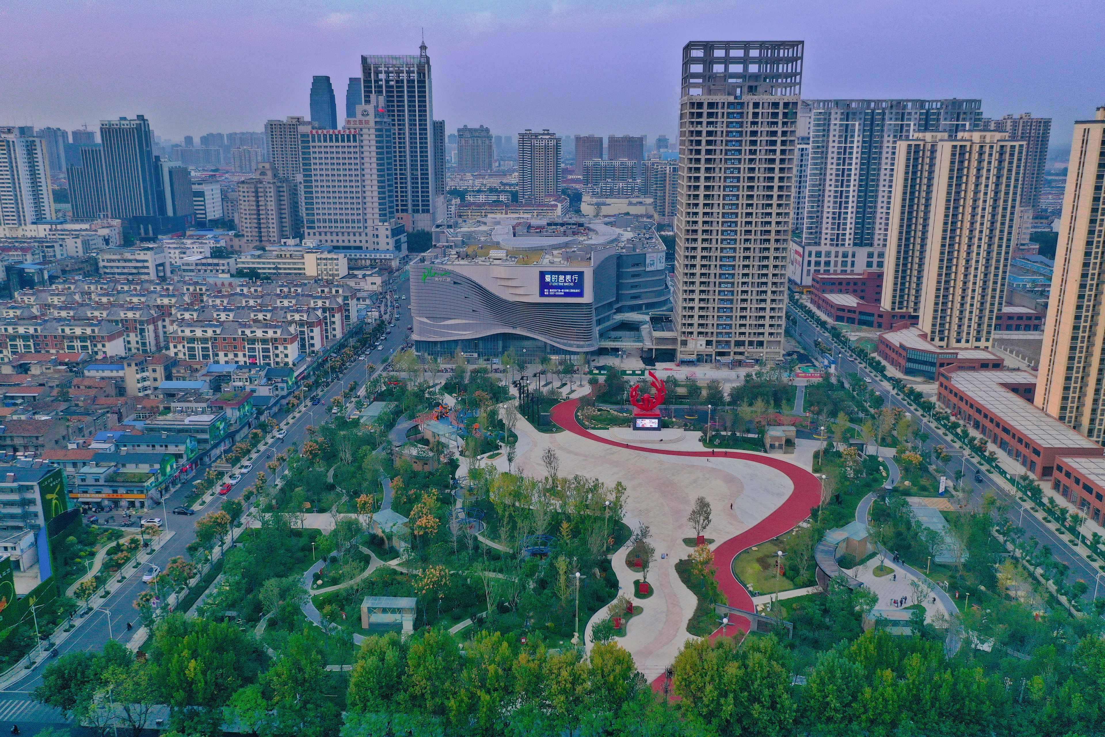 老二中广场旅行图片 1