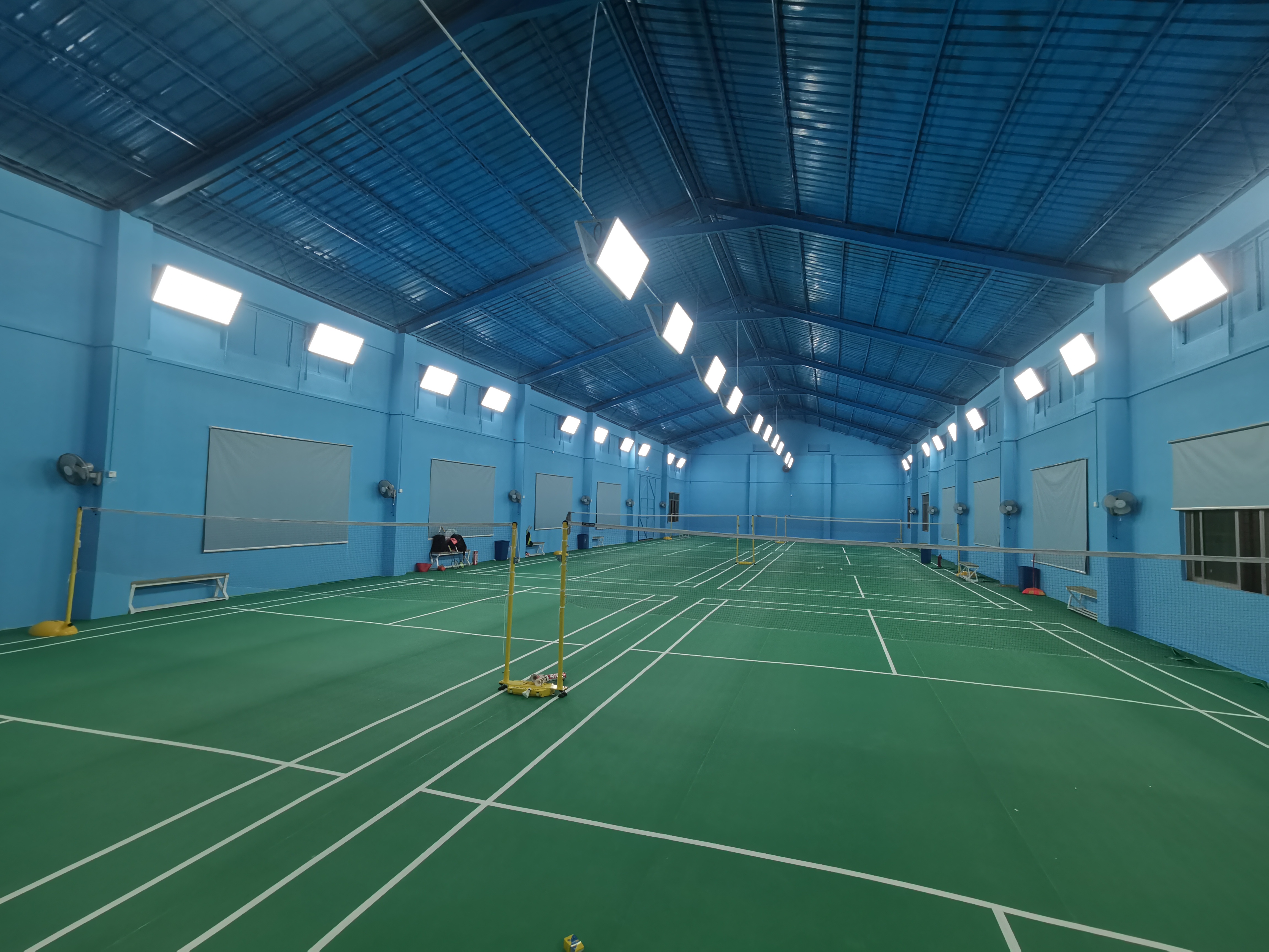 场地封面-石龙羽毛球馆