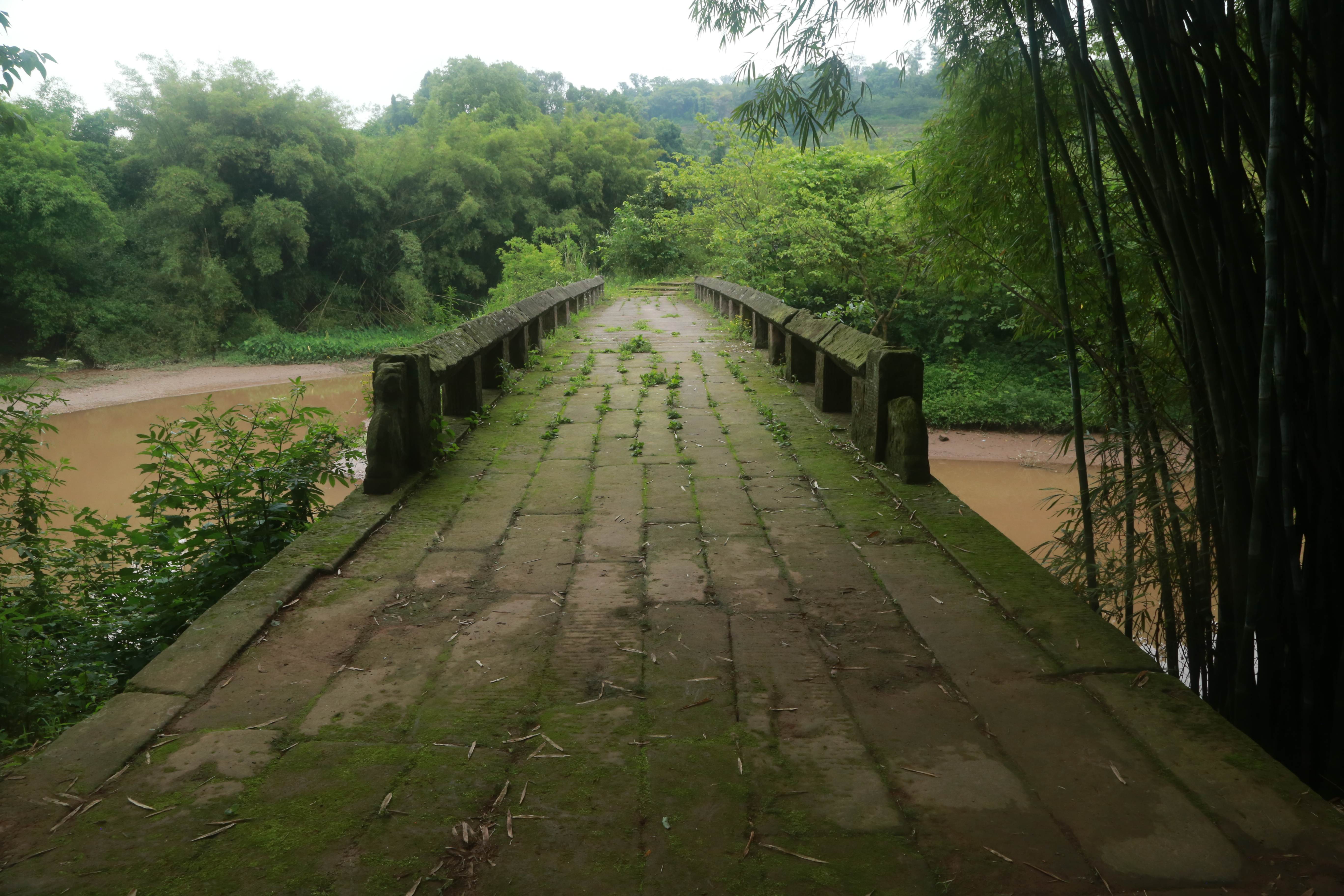 刘家单孔石拱桥旅行图片 3